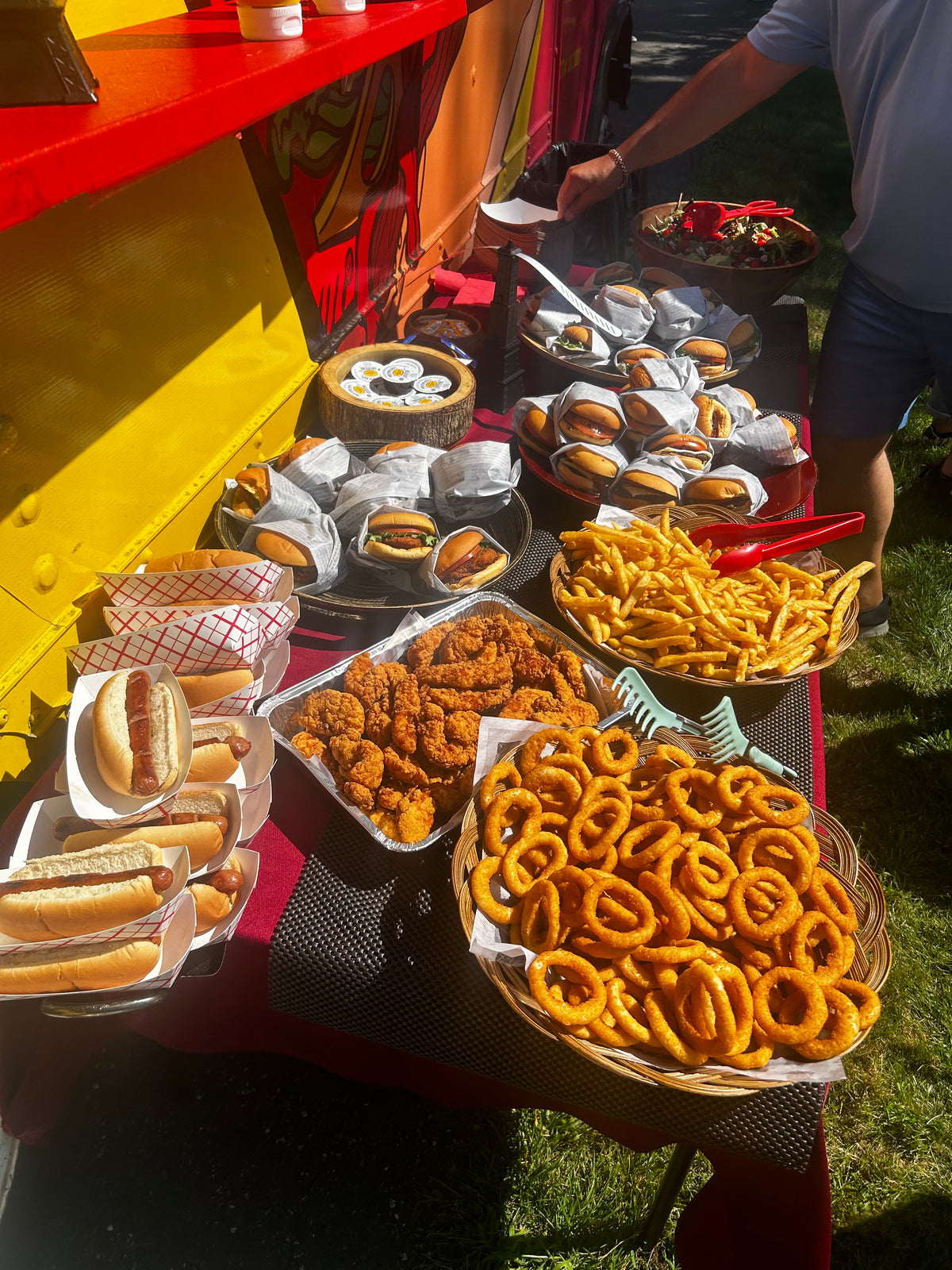 Gallery – BurgerWay Truck